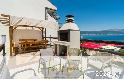 Haus am Meer in Slatine, Ansicht 7 von 29