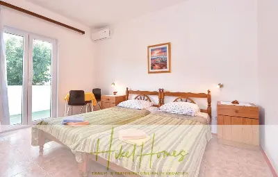 Haus am Meer in Slatine, Ansicht 11 von 29