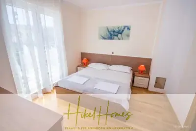 Haus mit Meerblick in Splitska, Ansicht 9 von 15