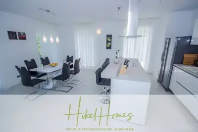 Haus mit Meerblick in Splitska, Ansicht 11 von 17