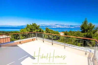 Haus mit Meerblick in Splitska, Ansicht 7 von 17
