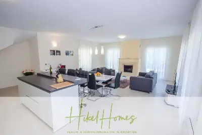 Haus mit Meerblick in Splitska, Ansicht 10 von 24