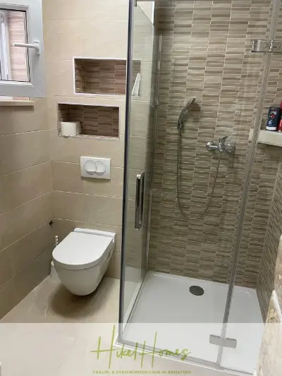 Haus am Meer in Lokva Rogoznica, Ansicht 6 von 30