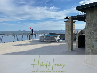 Haus am Meer in Lokva Rogoznica, Ansicht 13 von 30