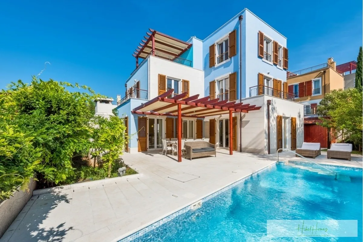 Haus mit Meerblick in Splitska