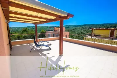 Haus mit Meerblick in Splitska, Ansicht 24 von 30