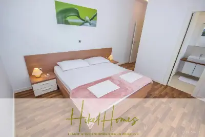 Haus mit Meerblick in Splitska, Ansicht 20 von 30